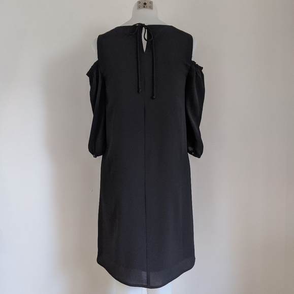 REITMANS ✨NWT✨ Cold Shoulder Dress, Black, XS - Picture 2 of 6